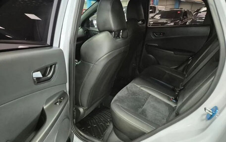 Hyundai Kona I, 2022 год, 2 525 000 рублей, 7 фотография