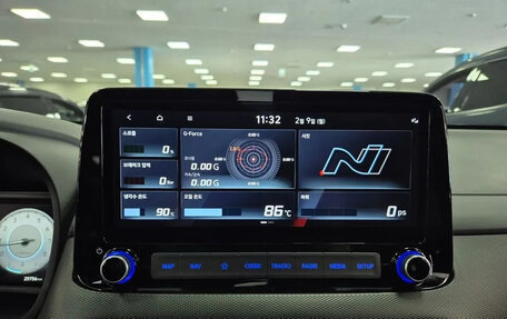 Hyundai Kona I, 2022 год, 2 525 000 рублей, 10 фотография