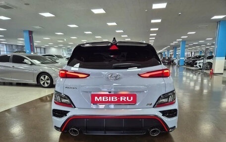 Hyundai Kona I, 2022 год, 2 525 000 рублей, 4 фотография