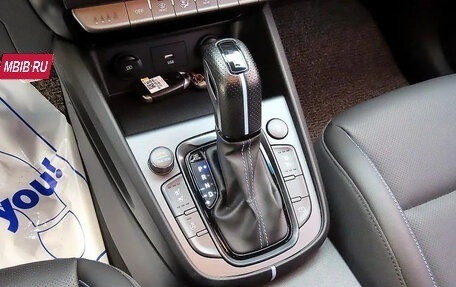 Hyundai Kona I, 2022 год, 2 527 000 рублей, 8 фотография