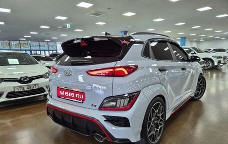 Hyundai Kona I, 2022 год, 2 525 000 рублей, 3 фотография