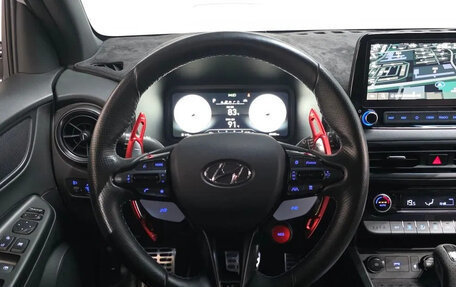 Hyundai Kona I, 2022 год, 2 483 000 рублей, 8 фотография