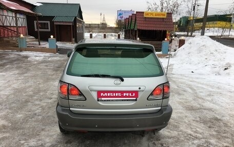 Lexus RX IV рестайлинг, 2002 год, 630 000 рублей, 4 фотография