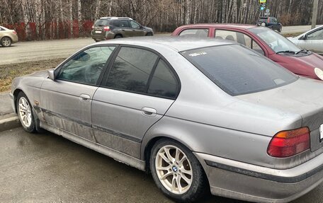 BMW 5 серия, 1996 год, 250 000 рублей, 1 фотография