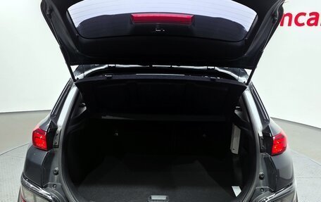 Hyundai Kona I, 2022 год, 1 620 000 рублей, 20 фотография