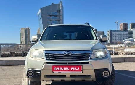 Subaru Forester, 2010 год, 1 049 000 рублей, 2 фотография