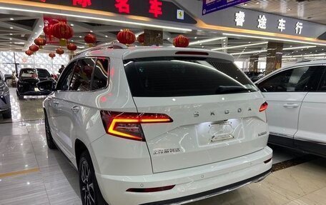 Skoda Karoq I, 2021 год, 1 997 000 рублей, 4 фотография