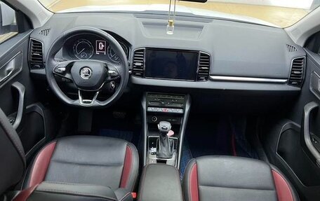 Skoda Karoq I, 2022 год, 2 038 000 рублей, 9 фотография