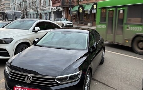 Volkswagen Passat B8 рестайлинг, 2016 год, 1 650 000 рублей, 2 фотография