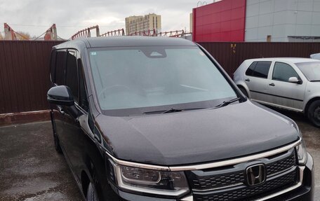 Honda Stepwgn, 2022 год, 2 900 000 рублей, 9 фотография