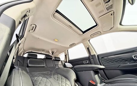 Mitsubishi Outlander III рестайлинг 3, 2022 год, 1 860 000 рублей, 19 фотография