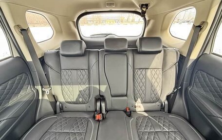 Mitsubishi Outlander III рестайлинг 3, 2022 год, 1 860 000 рублей, 23 фотография