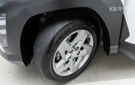 Hyundai Kona, 2023 год, 2 120 000 рублей, 19 фотография