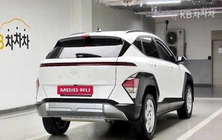 Hyundai Kona, 2023 год, 2 120 000 рублей, 4 фотография