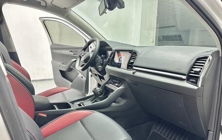 Skoda Karoq I, 2022 год, 2 038 000 рублей, 9 фотография