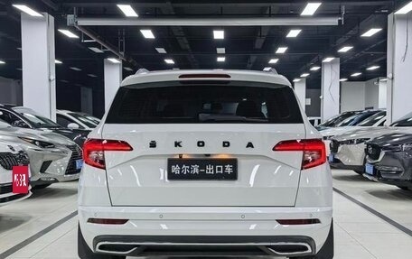 Skoda Karoq I, 2022 год, 2 097 000 рублей, 4 фотография