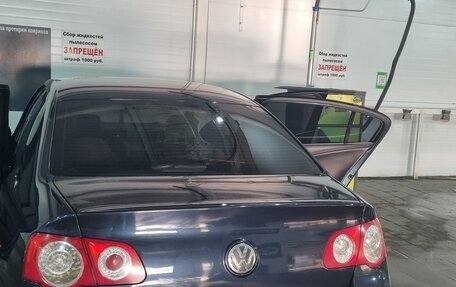 Volkswagen Passat B6, 2006 год, 750 000 рублей, 4 фотография