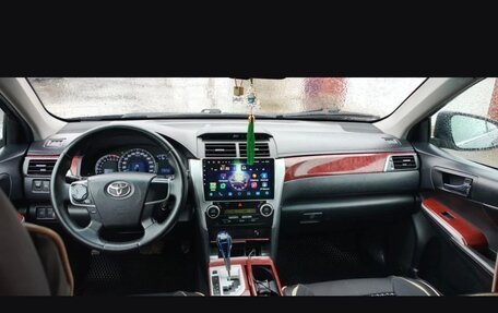 Toyota Camry, 2012 год, 1 700 000 рублей, 4 фотография