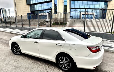 Toyota Camry, 2017 год, 2 350 000 рублей, 7 фотография
