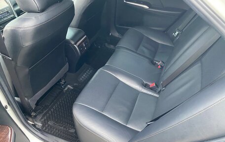 Toyota Camry, 2017 год, 2 350 000 рублей, 14 фотография