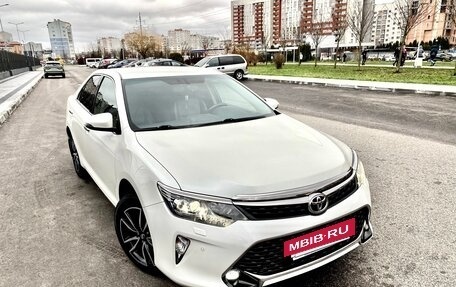 Toyota Camry, 2017 год, 2 350 000 рублей, 11 фотография