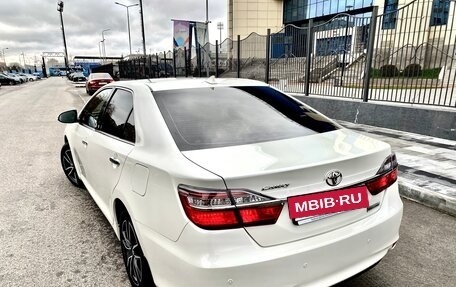 Toyota Camry, 2017 год, 2 350 000 рублей, 8 фотография