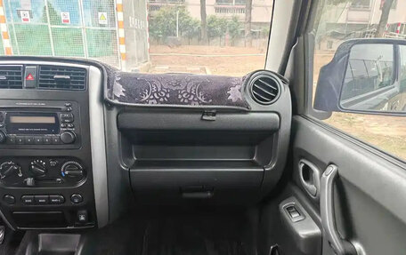 Suzuki Jimny, 2015 год, 1 330 035 рублей, 13 фотография