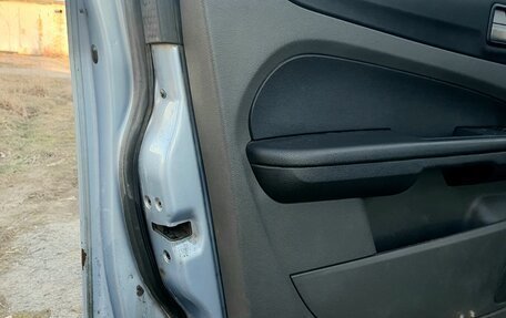 Ford Focus II рестайлинг, 2006 год, 300 000 рублей, 11 фотография