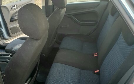 Ford Focus II рестайлинг, 2006 год, 300 000 рублей, 15 фотография