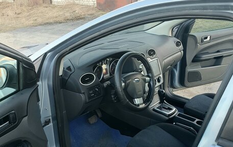 Ford Focus II рестайлинг, 2006 год, 300 000 рублей, 14 фотография
