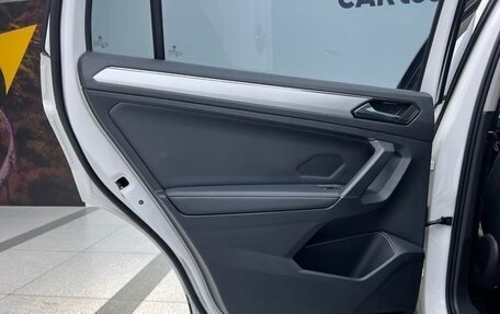Volkswagen Tiguan II, 2021 год, 2 174 000 рублей, 18 фотография