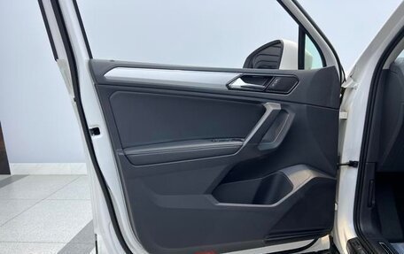 Volkswagen Tiguan II, 2021 год, 2 174 000 рублей, 17 фотография