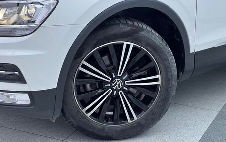 Volkswagen Tiguan II, 2021 год, 2 174 000 рублей, 20 фотография