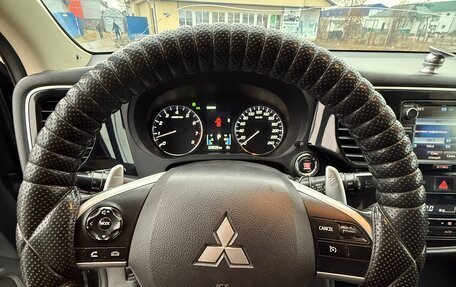 Mitsubishi Outlander III рестайлинг 3, 2012 год, 1 280 000 рублей, 7 фотография