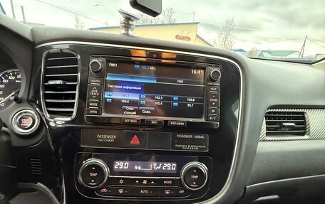 Mitsubishi Outlander III рестайлинг 3, 2012 год, 1 280 000 рублей, 8 фотография