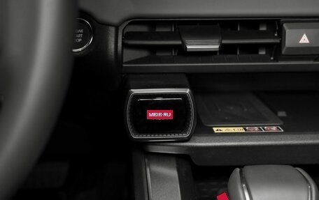 Toyota RAV4, 2025 год, 4 985 000 рублей, 28 фотография