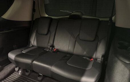 Infiniti QX56, 2012 год, 2 000 000 рублей, 25 фотография