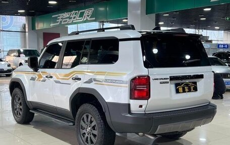 Toyota Land Cruiser Prado, 2024 год, 7 101 000 рублей, 5 фотография