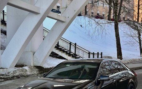 Mercedes-Benz E-Класс, 2014 год, 1 750 000 рублей, 1 фотография