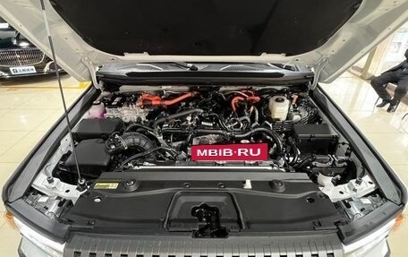 Toyota Land Cruiser Prado, 2024 год, 7 101 000 рублей, 10 фотография