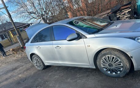 Chevrolet Cruze II, 2011 год, 625 000 рублей, 2 фотография