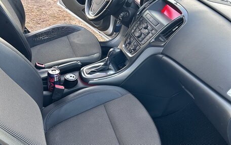 Opel Astra J, 2013 год, 950 000 рублей, 2 фотография