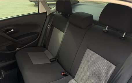 Volkswagen Polo VI (EU Market), 2012 год, 800 000 рублей, 9 фотография