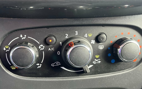 Renault Sandero II рестайлинг, 2018 год, 1 100 000 рублей, 9 фотография