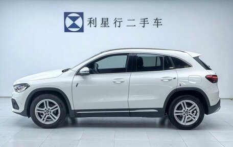 Mercedes-Benz GLA, 2021 год, 2 020 000 рублей, 5 фотография