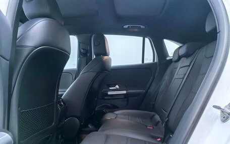 Mercedes-Benz GLA, 2021 год, 2 020 000 рублей, 8 фотография