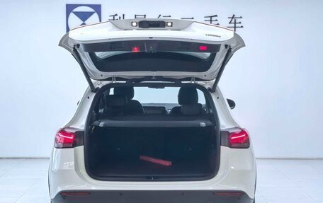 Mercedes-Benz GLA, 2021 год, 2 020 000 рублей, 10 фотография