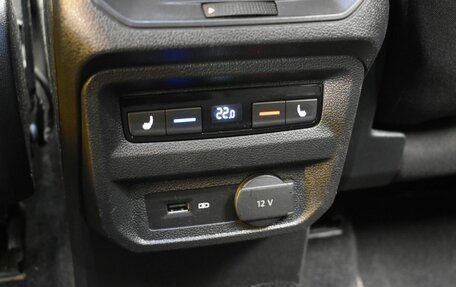 Volkswagen Tiguan II, 2018 год, 2 459 000 рублей, 16 фотография