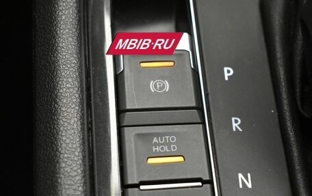 Volkswagen Tiguan II, 2018 год, 2 459 000 рублей, 25 фотография