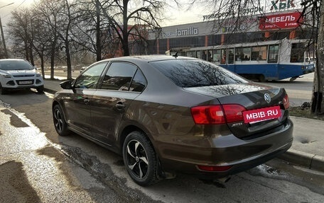Volkswagen Jetta VI, 2012 год, 950 000 рублей, 4 фотография